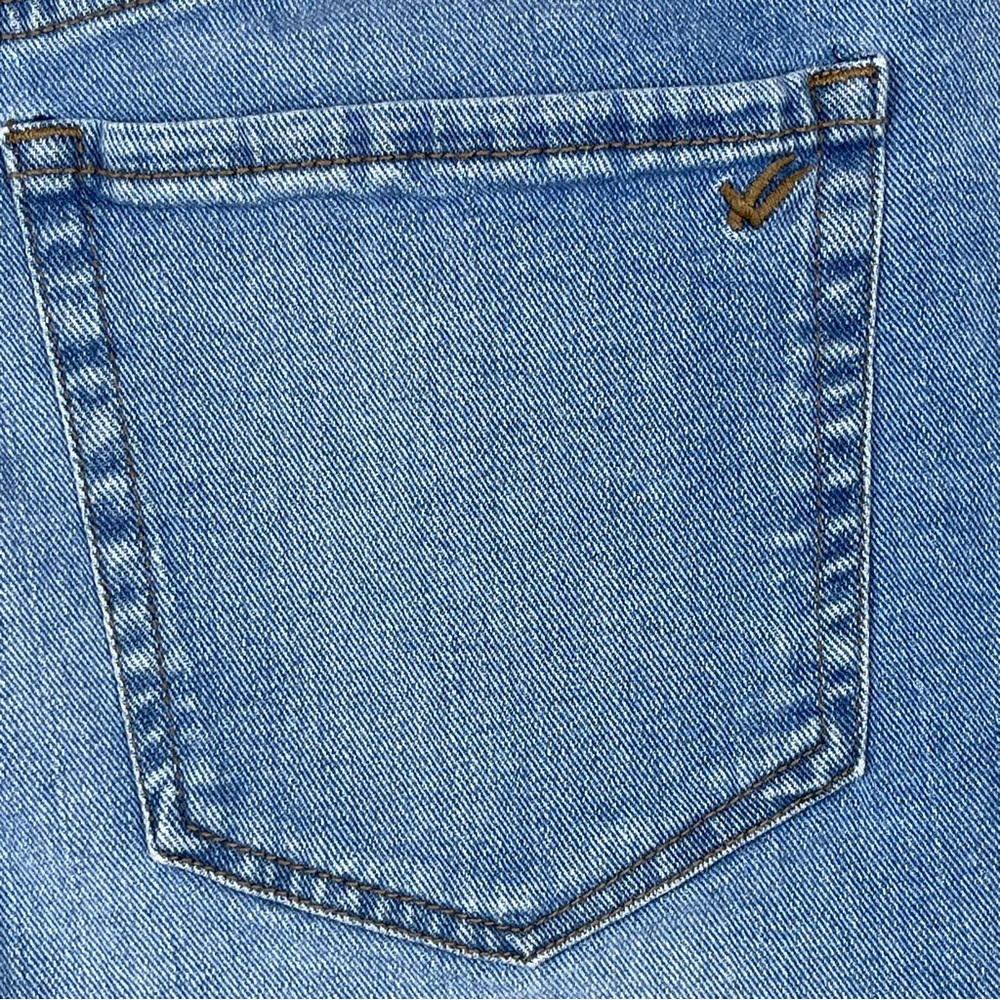 William Rast Denim Cutoff Highrise Shorts Style JWRB827 Women’s Juniors Size 31 - Picture 6 of 14